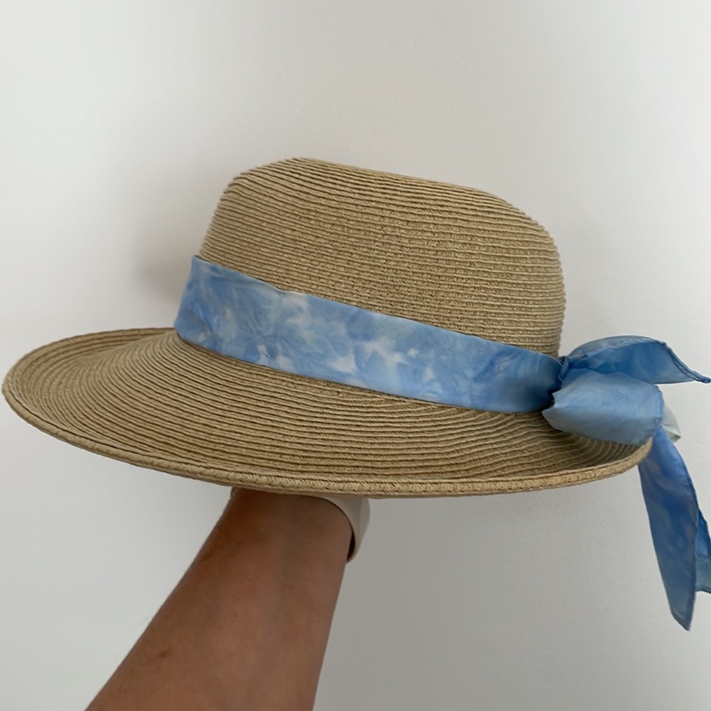 Straw hat - Picture 2 of 5